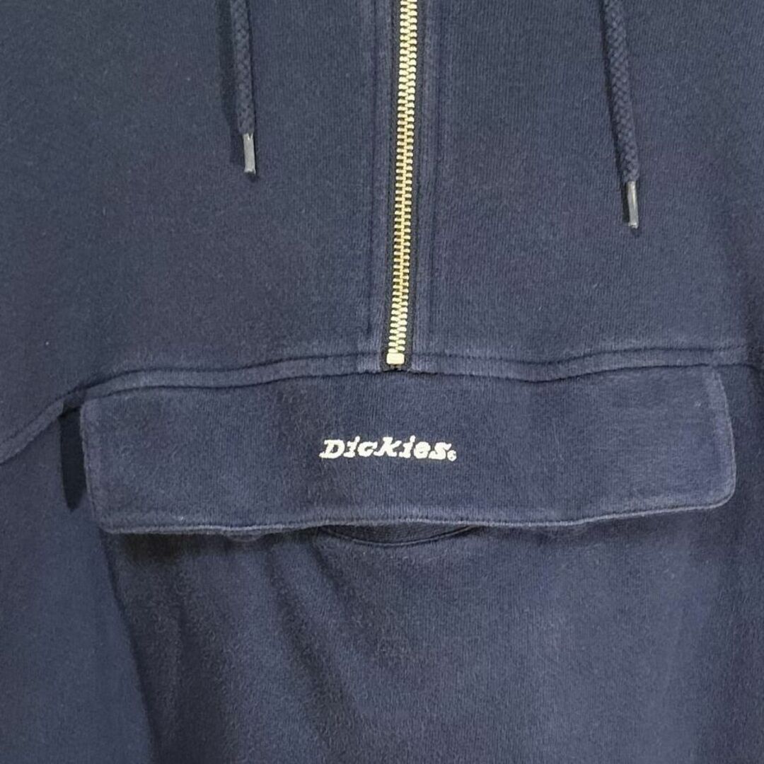 Dickies(ディッキーズ)のdickies　ハーフジップ　パーカー　フタ付きポケット　刺繍ロゴ　古着　紺 メンズのトップス(パーカー)の商品写真