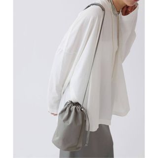 イエナ(IENA)のIENA イエナ ESLOW*IENA mini BAG グレーA 新品未使用(ショルダーバッグ)