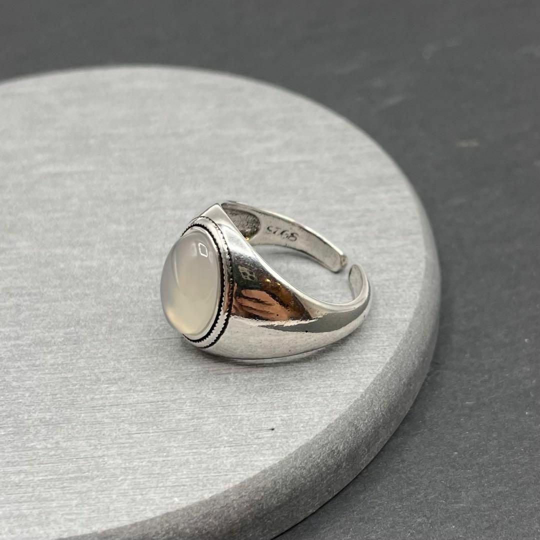 ムーンストーンリング　ホワイトストーン　シルバー925    指輪　レディース レディースのアクセサリー(リング(指輪))の商品写真