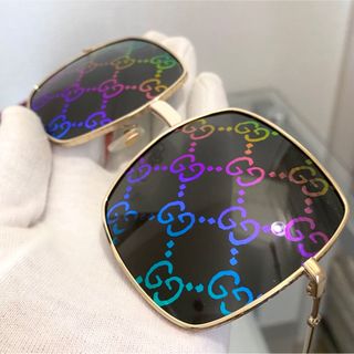 【未使用品】グッチ GG レインボー マルチ カラー スクエアサングラス