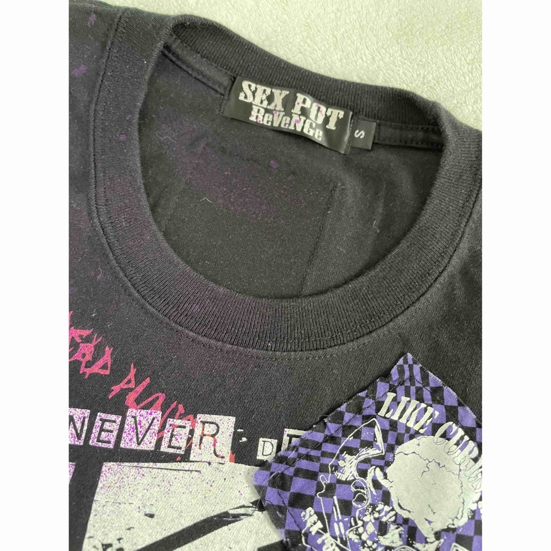 SEX POT ReVeNGe(セックスポットリベンジ)のSEX POT ReVeNGe セックスポットリベンジ Tシャツ  レディースのトップス(Tシャツ(半袖/袖なし))の商品写真