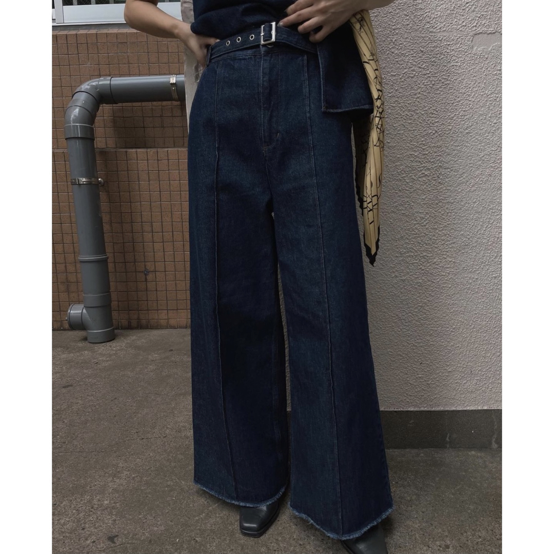 Ameri VINTAGE(アメリヴィンテージ)の新品　ameri vintage☆DOT BUTTON DENIM SET UP レディースのパンツ(デニム/ジーンズ)の商品写真