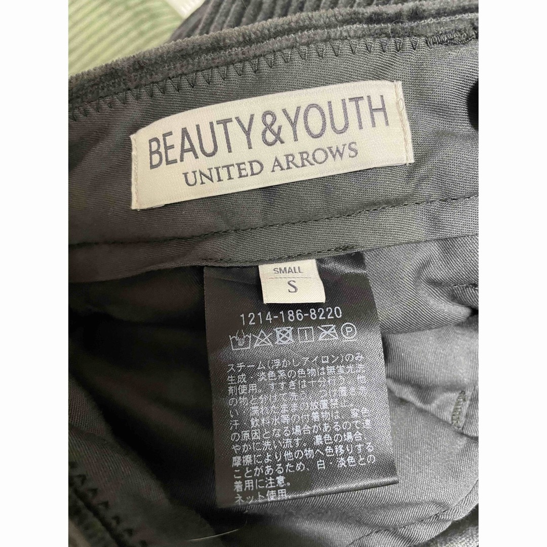 BEAUTY&YOUTH UNITED ARROWSコーデュロイテーパードパンツ