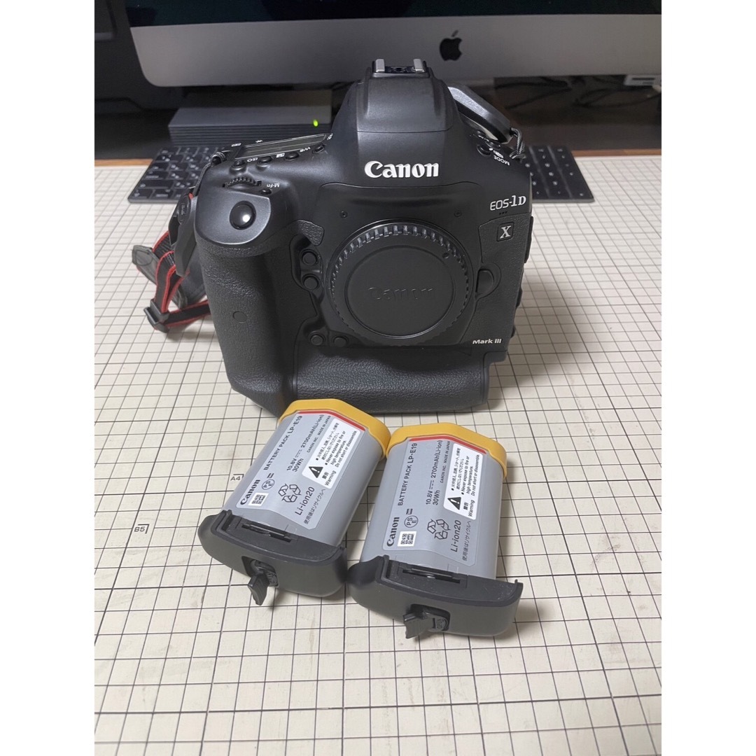 Canon EOS-1D X Mark III ボディー デジタル一眼