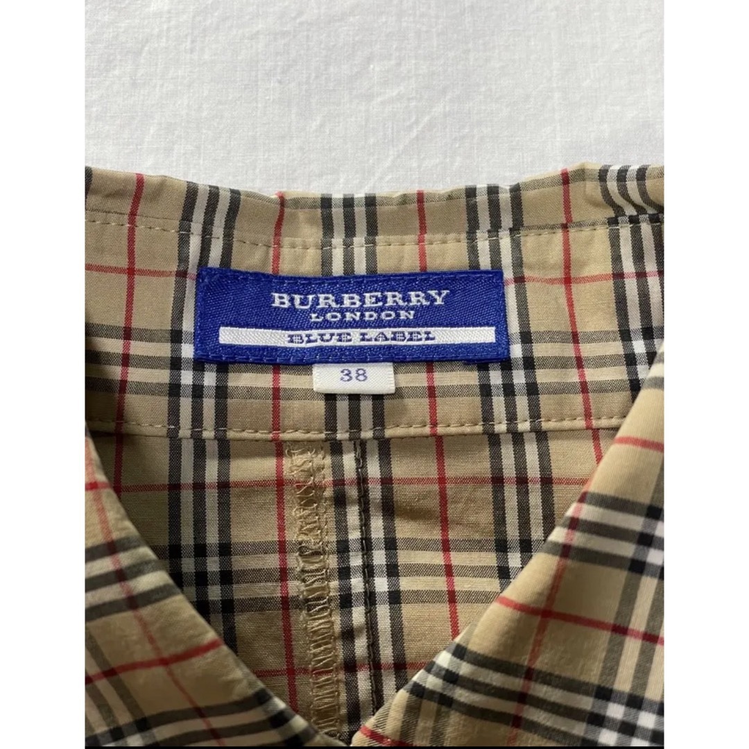 BURBERRY(バーバリー)のSALE 極美品　BURBERRY バーバリー　ノバチェックシャツ レディースのトップス(シャツ/ブラウス(長袖/七分))の商品写真