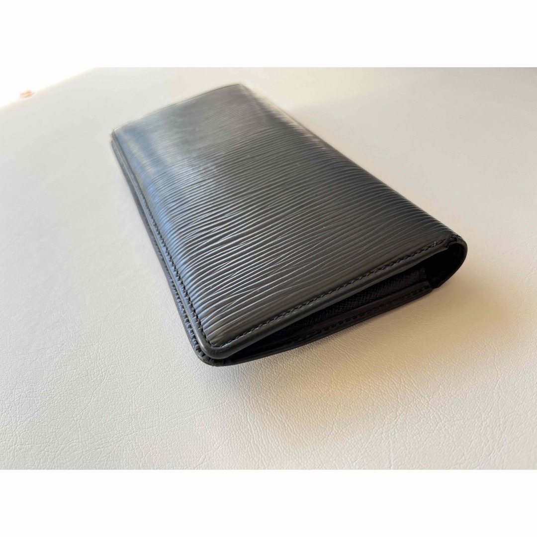 LOUIS VUITTON - ☆割引実施ロゴ鮮明☆【極美品】ルイヴィトン 黒エピ