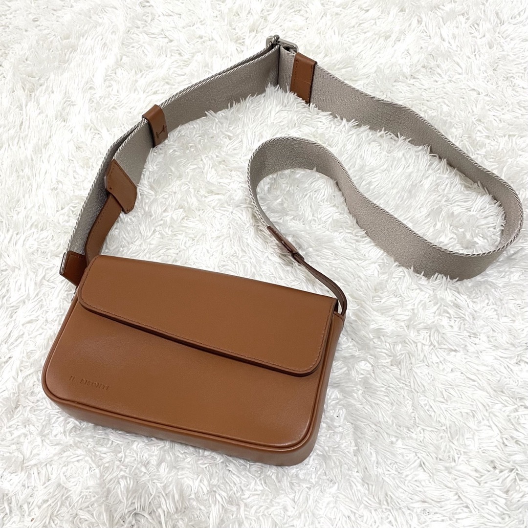 IL BISONTE - 【極美品】 イルビゾンテ ニュー ノマド ショルダー