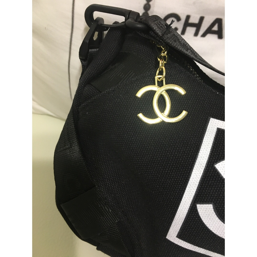 《CHANEL》シャネルショルダーバッグノベルティ品ブラック 1