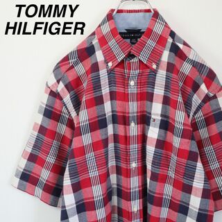 トミーヒルフィガー(TOMMY HILFIGER)の【トリコロールカラー】トミーヒルフィガー／チェックシャツ　刺繍ロゴ　大きめS(シャツ)