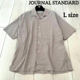 ジャーナルスタンダード(JOURNAL STANDARD)のJOURNALSTANDARD 半袖シャツ　ベージュ　L メンズ　レディース(シャツ)