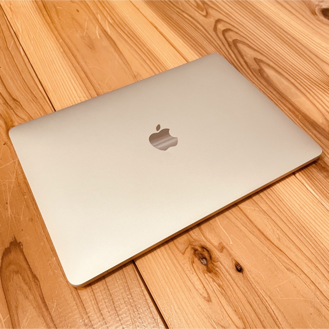 MacBook pro 13インチ 2020 i7 メモリ16GB 512GB