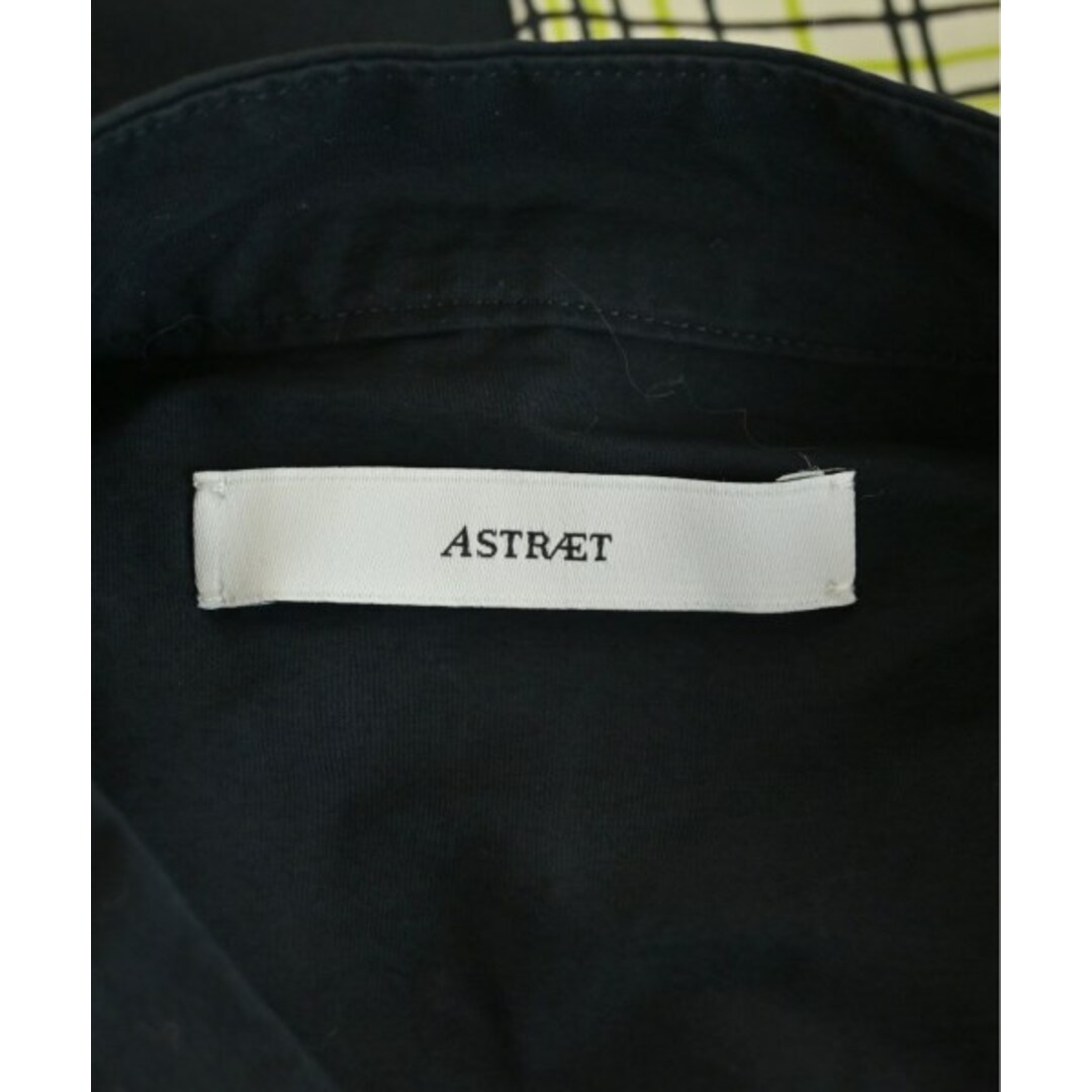 ASTRAET(アストラット)のASTRAET アストラット ワンピース F 黒x緑等 【古着】【中古】 レディースのワンピース(ひざ丈ワンピース)の商品写真