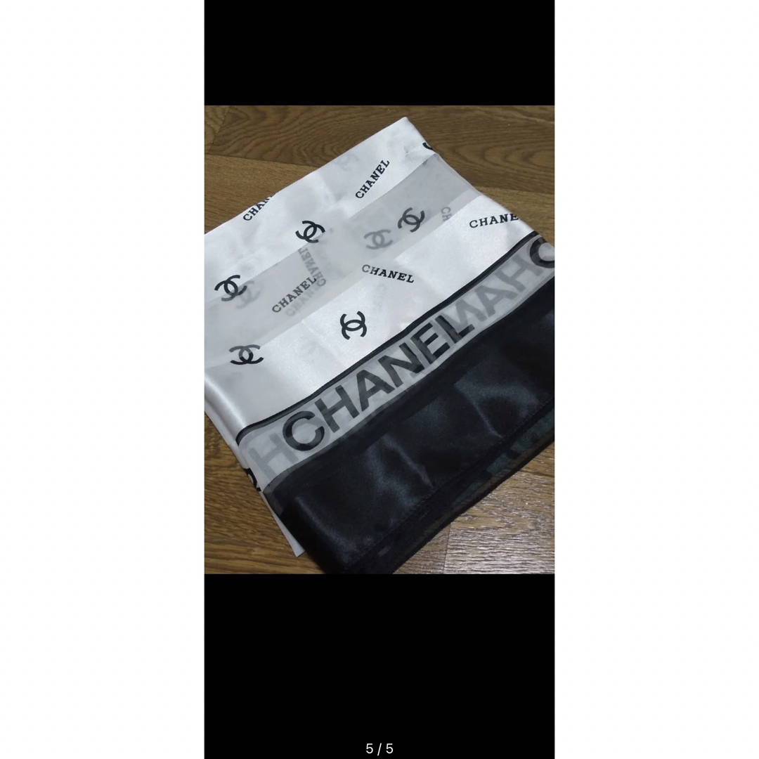 CHANEL(シャネル)のシャネル大判スカーフ レディースのファッション小物(バンダナ/スカーフ)の商品写真