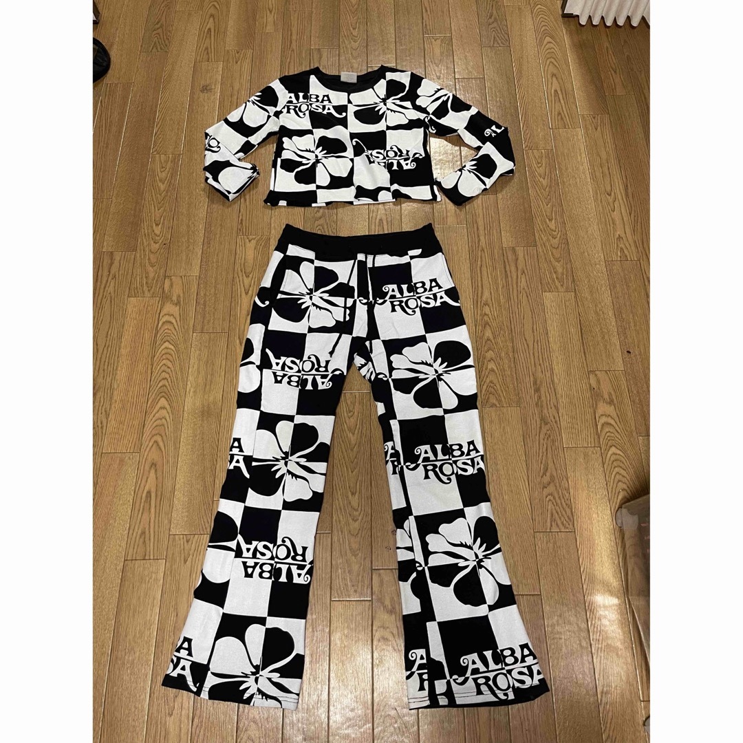 ALBA ROSA - アルバローザ セットアップの通販 by kira's shop|アルバ ALBA ROSA - アルバローザ セットアップの通販 by kira's shop|アルバ