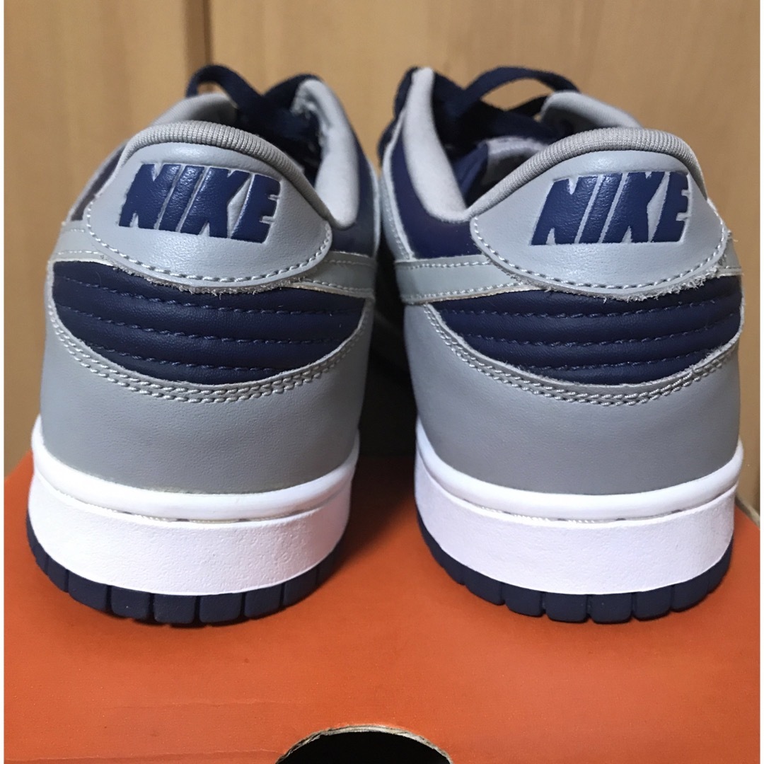 NIKE(ナイキ)の新品未使用 28.5cm NIKE DUNK LOW atmos2001年モデル メンズの靴/シューズ(スニーカー)の商品写真