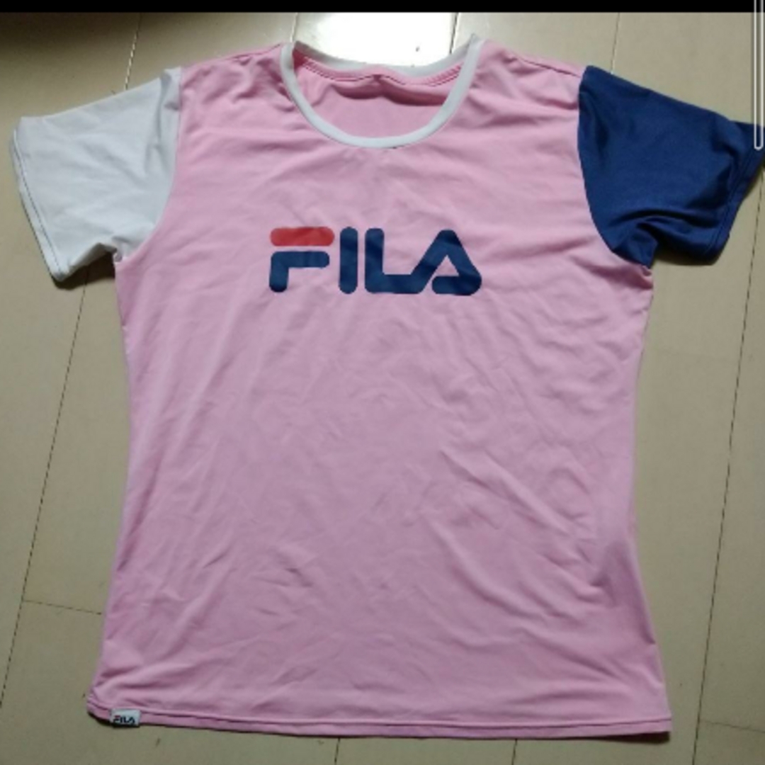 FILA(フィラ)のフィラ　Tシャツ　スポーツウェア　LL レディースのトップス(Tシャツ(半袖/袖なし))の商品写真