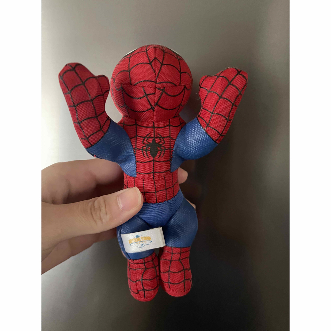 スパイダーマン タンブラー　コップ　マグネット　ぬいぐるみ　ユニバーサル　USJ エンタメ/ホビーのおもちゃ/ぬいぐるみ(キャラクターグッズ)の商品写真