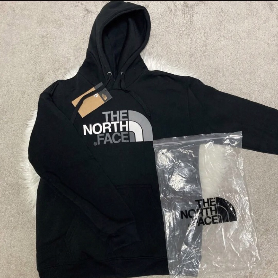 THE NORTH FACE(ザノースフェイス)の新品　ザノースフェイス　Lサイズ　ブラック　パーカー メンズのトップス(パーカー)の商品写真