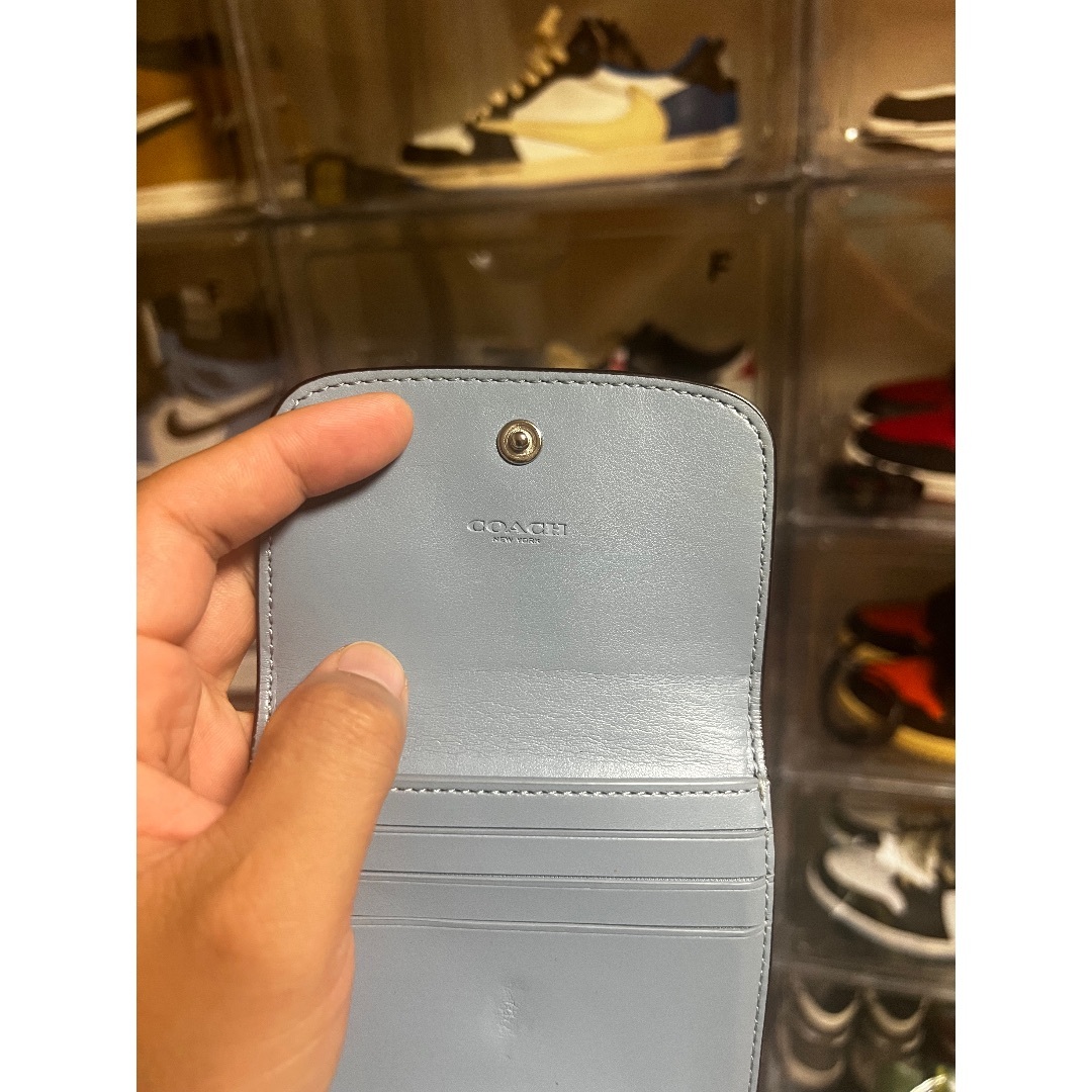 COACH(コーチ)のCoach wallet  レディースのアクセサリー(その他)の商品写真