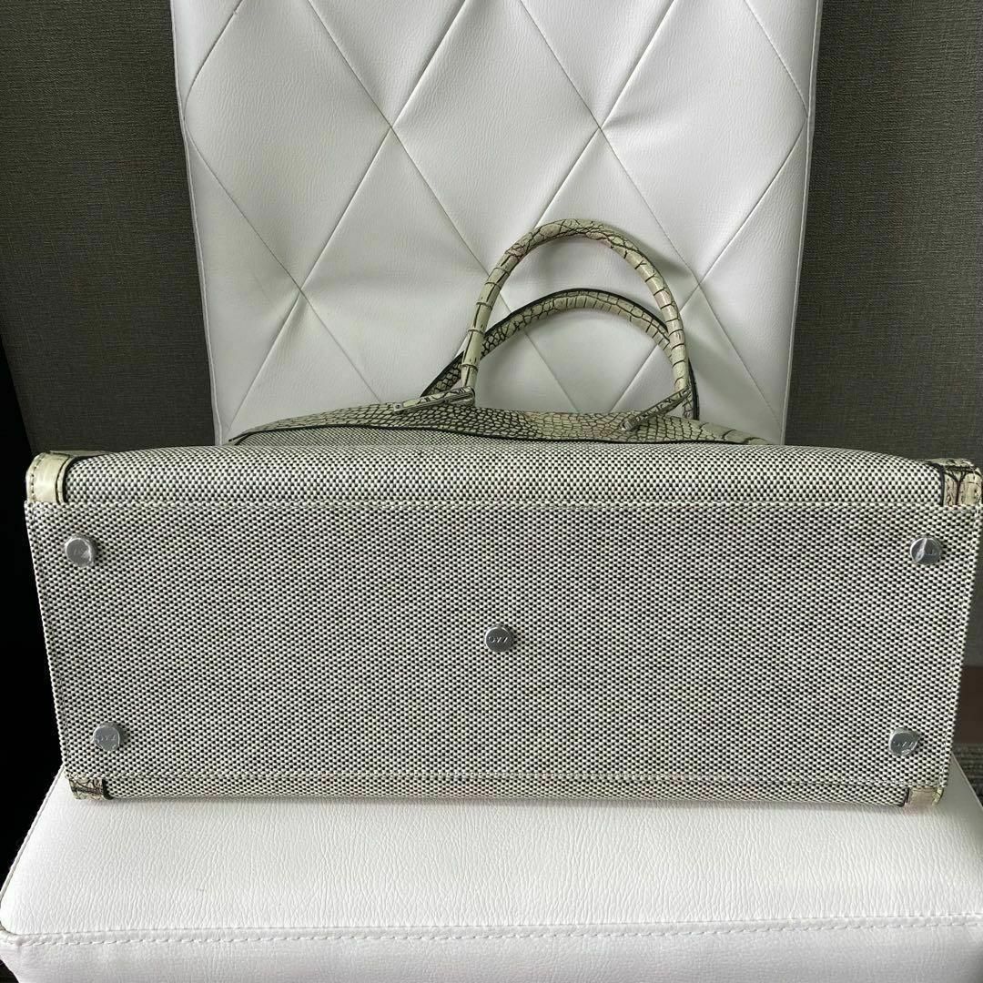 極美品】匿名配送 ザオー ハンドバッグ 最高級クロコダイル 極美品】匿名配送 ザオー ハンドバッグ 最高級クロコダイル