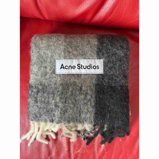 アクネストゥディオズ(Acne Studios)のAcneStudios チェックマフラー(マフラー/ショール)