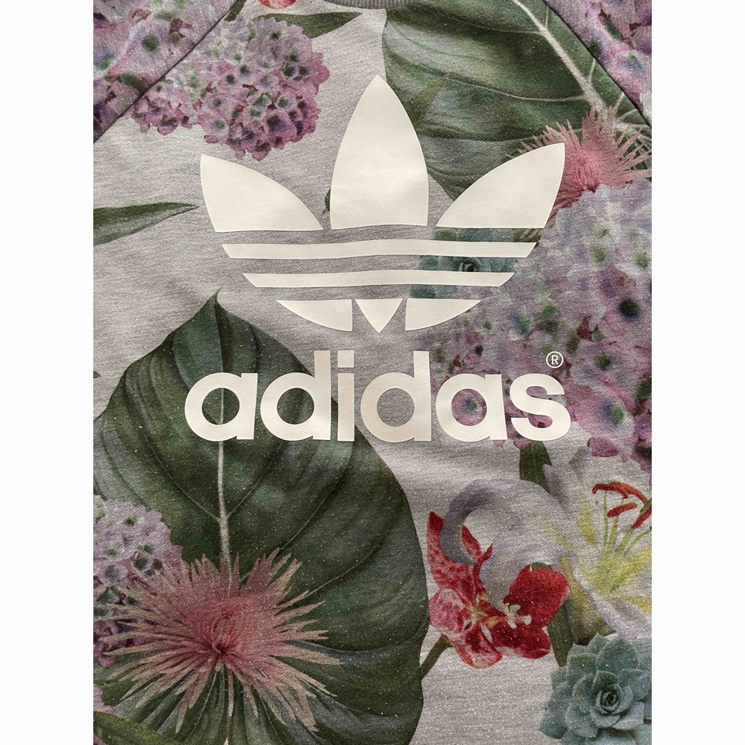 Originals（adidas）(オリジナルス)のAdidas originals フローラル　プリント　トレーナー レディースのトップス(トレーナー/スウェット)の商品写真