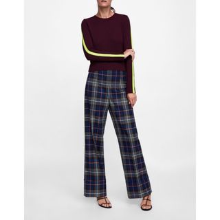 ザラ(ZARA)のS ZARAザラ スポーティライン入りクロップドニットトップス  ボルドー(ニット/セーター)