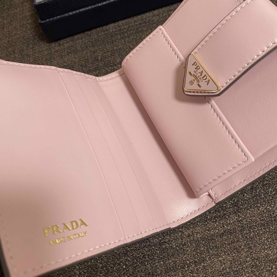 PRADA(プラダ)のshiro様専用 レディースのファッション小物(財布)の商品写真