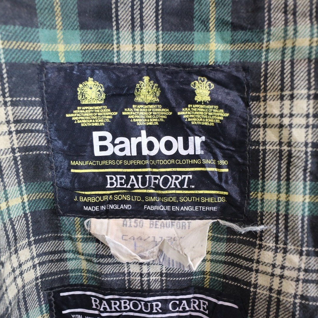 Barbour(バーブァー)のBarbour バブアー BEAUFORT オイルドジャケット 防寒  防風  ユーロ  ヨーロッパ古着 オリーブ (メンズ 44) 中古 古着 N6770 メンズのジャケット/アウター(その他)の商品写真