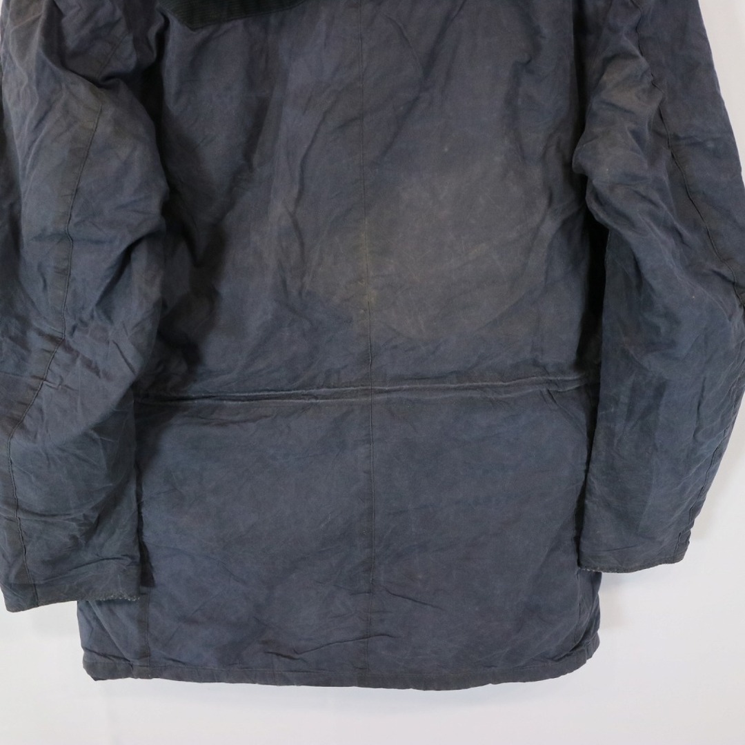 Barbour(バーブァー)のBarbour バブアー CRIEFF フード付き 中綿 オイルドジャケット キルティング 3ワラント 英国 防寒 ネイビー (メンズ M) 中古 古着 N6824 メンズのジャケット/アウター(その他)の商品写真