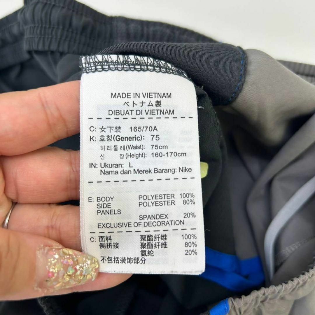 NIKE(ナイキ)のNIKE ナイキ　スポーツウェア　ショートパンツ　L その他のその他(その他)の商品写真