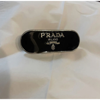 プラダ(PRADA)のラスト1品 新品未使用　PRADA プラダバレッタ ヘアピン　ブラックノベルティ(バレッタ/ヘアクリップ)