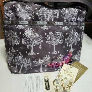 レスポートサック(LeSportsac)の新品 LeSportsac、コラボ Smallwood.  ショルダーバッグ.グ(ショルダーバッグ)