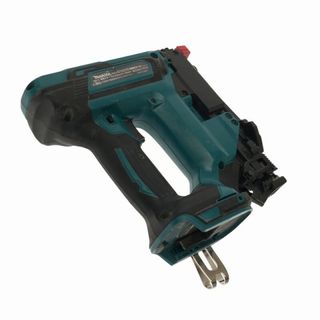 ☆比較的綺麗です☆makita マキタ 18V 充電式タッカ ST421DZK 本体+ケース 78515