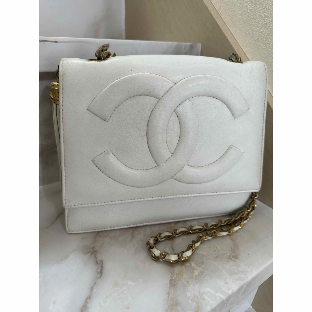 CHANEL ヴィンテージ　チェーンバッグ