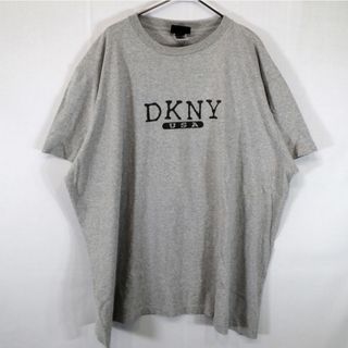 ダナキャランニューヨーク(DKNY)の90年代 DKNY ダナキャラン プリント 半袖Ｔシャツ シングルステッチ グレー (メンズ XL) 中古 古着 O2135(Tシャツ/カットソー(半袖/袖なし))