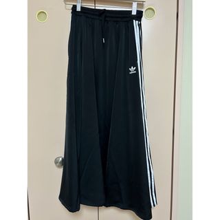 アディダス(adidas)のadidas レディース　ロングスカート(ロングスカート)