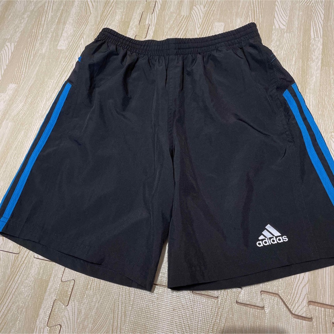 adidas(アディダス)のトレーニングウェア　パンツ スポーツ/アウトドアのトレーニング/エクササイズ(トレーニング用品)の商品写真