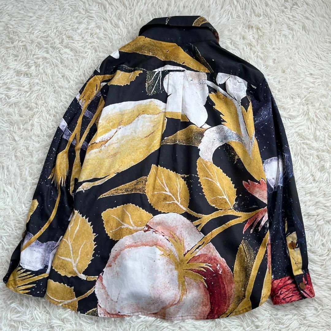 Vivienne Westwood(ヴィヴィアンウエストウッド)の【極美品】ヴィヴィアンウエストウッド　長袖シャツ　花柄　フラワー　プリント　大襟 レディースのトップス(シャツ/ブラウス(長袖/七分))の商品写真