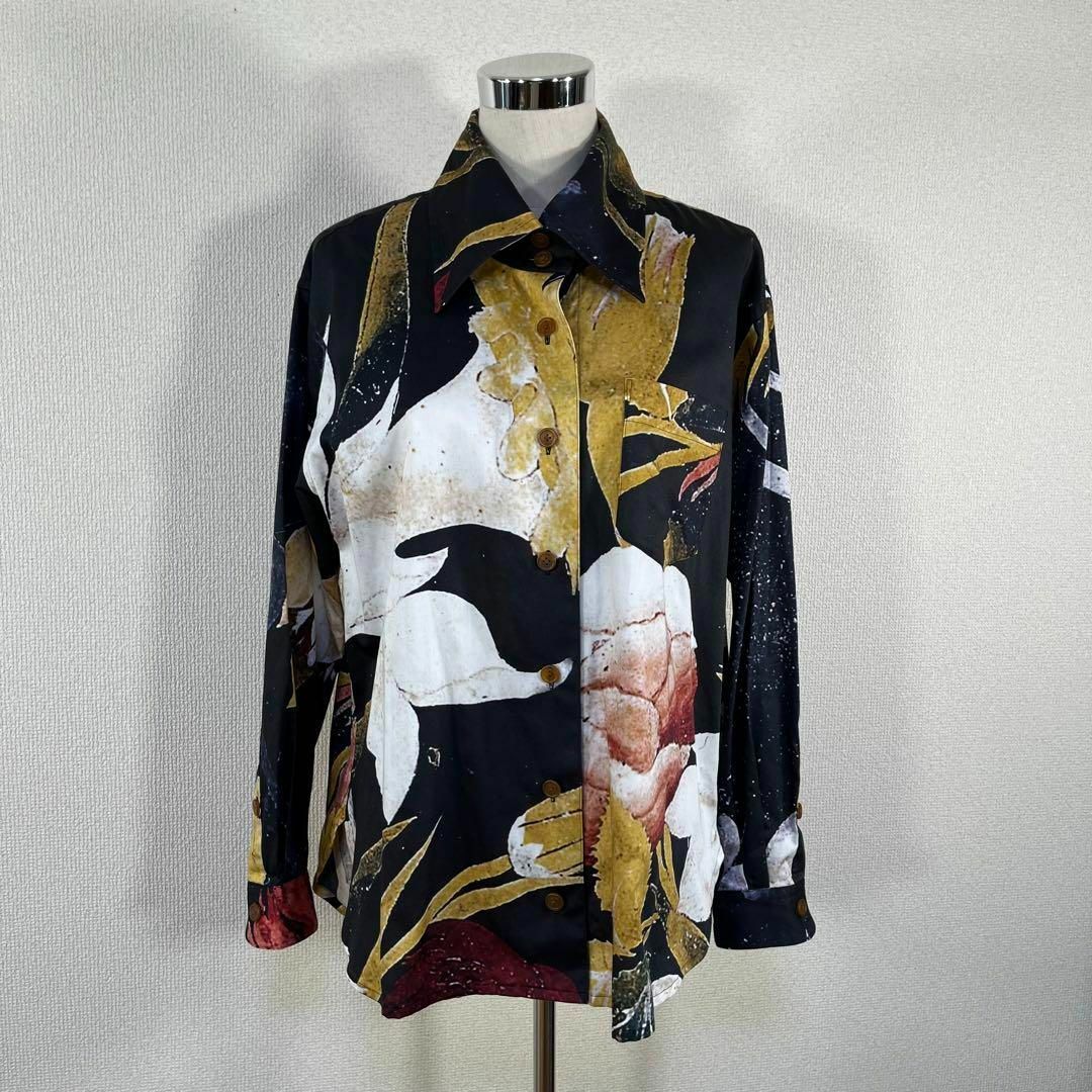 Vivienne Westwood(ヴィヴィアンウエストウッド)の【極美品】ヴィヴィアンウエストウッド　長袖シャツ　花柄　フラワー　プリント　大襟 レディースのトップス(シャツ/ブラウス(長袖/七分))の商品写真