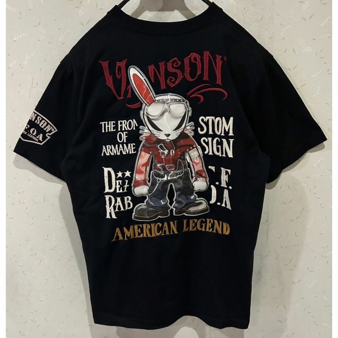 VANSON(バンソン)の＊VANSON×デスラビット 3Dデスラビ 刺繍入 半袖Tシャツ M メンズのトップス(Tシャツ/カットソー(半袖/袖なし))の商品写真