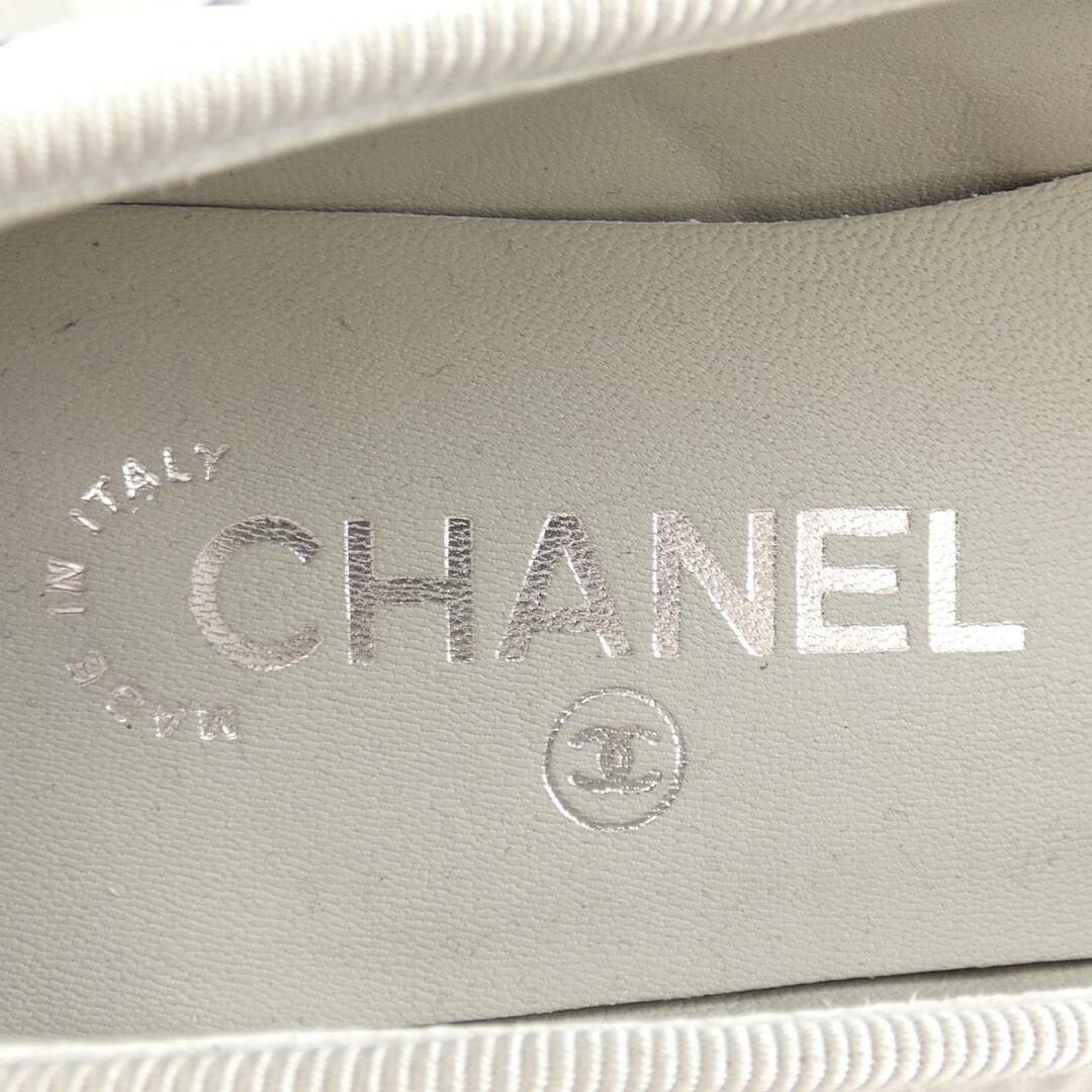 CHANEL(シャネル)のシャネル CHANEL フラットシューズ レディースの靴/シューズ(その他)の商品写真