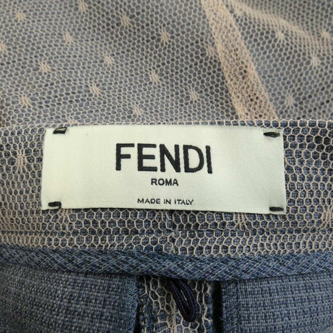 フェンディ FENDI ショートパンツ