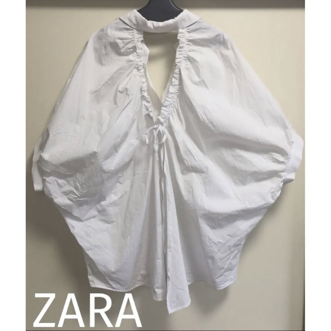 ZARA オープンバックブラウス　シャツ　おしゃれ