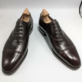 ジョンロブ(JOHN LOBB)の【訳あり】【純正シューツリー付属】 JOHN LOBB ジョンロブ プレステージライン PHILIP 2 フィリップ2 レザーソール パンチドキャップトウ クォーターブローグ DARK BROWN MUSEUM CALF （LAST 7000）【Fitting E】≪UK直輸入・正規品≫ UK7.0( 25.5cm )(ドレス/ビジネス)