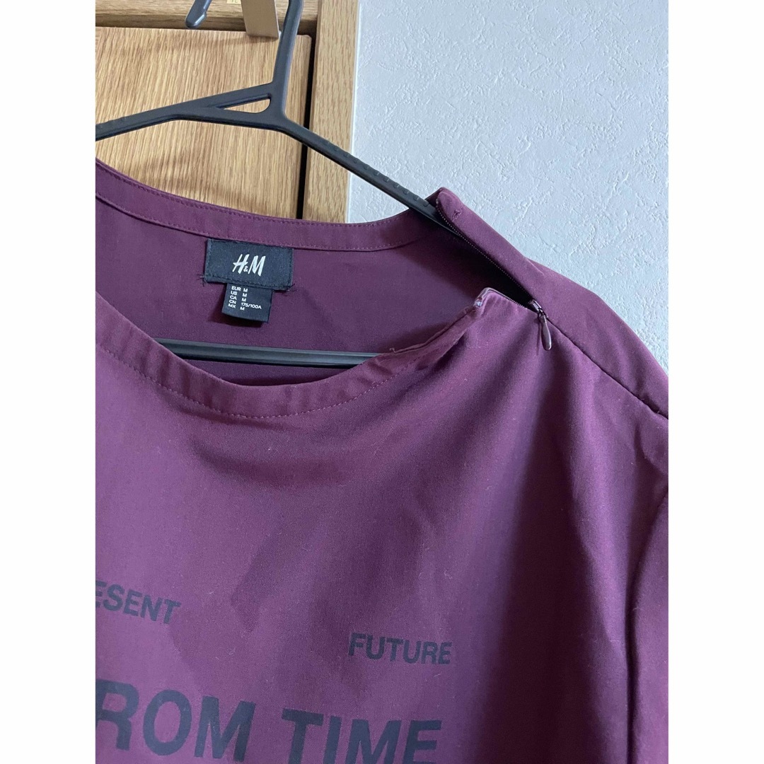 H&M(エイチアンドエム)のH＆M トップス　シャツ メンズのトップス(Tシャツ/カットソー(半袖/袖なし))の商品写真