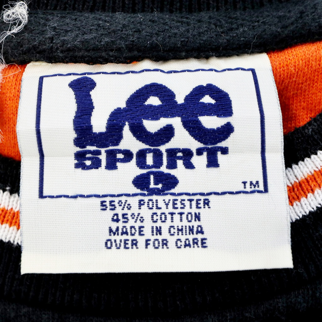 Lee(リー)のLee リー NHL フィラデルフィア・フライヤーズ スウェット Lee SPORT ワッペンロゴ ブラック (メンズ L) 中古 古着 O2742 メンズのトップス(スウェット)の商品写真
