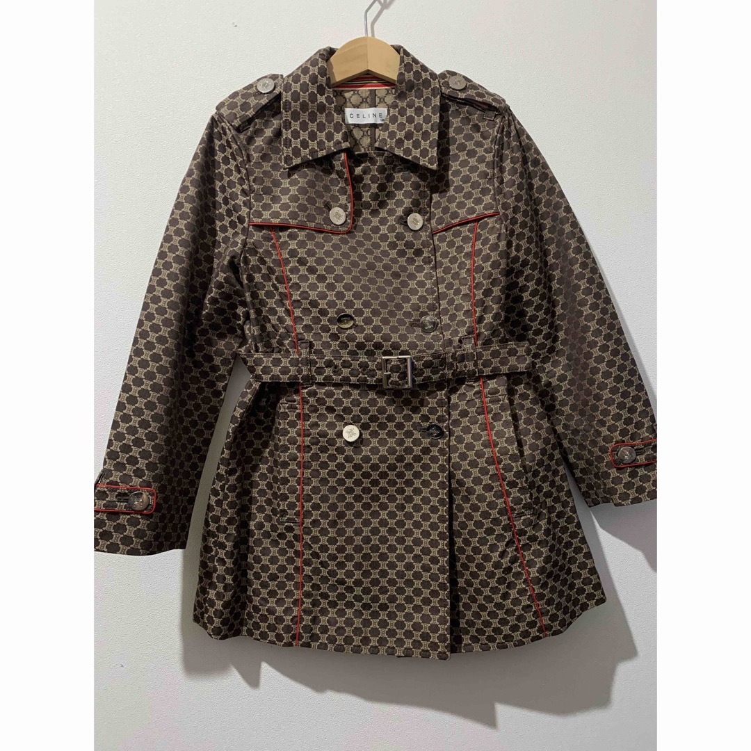 celine(セリーヌ)の【２回のみ着用 美品 セリーヌ コート 120cm】 キッズ/ベビー/マタニティのキッズ服女の子用(90cm~)(コート)の商品写真