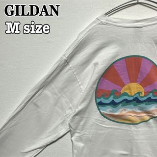 ギルタン(GILDAN)のGILDAN ギルダン 日の出 バックプリント 長袖 ロンT 白 M 海外古着(Tシャツ/カットソー(七分/長袖))