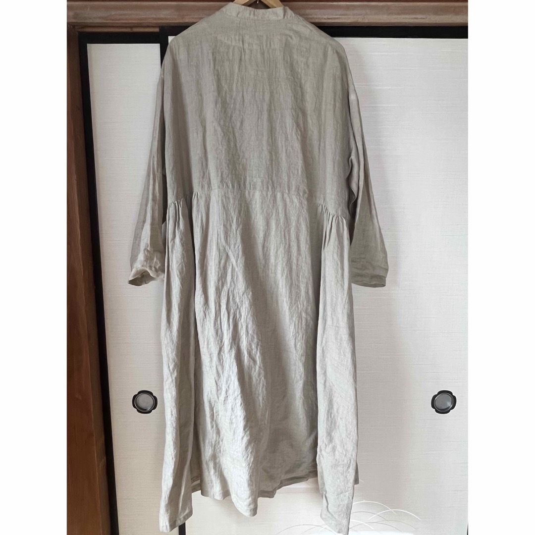 nest Robe(ネストローブ)のnest robe ラミーリネンダブルボタンワンピース レディースのワンピース(ロングワンピース/マキシワンピース)の商品写真